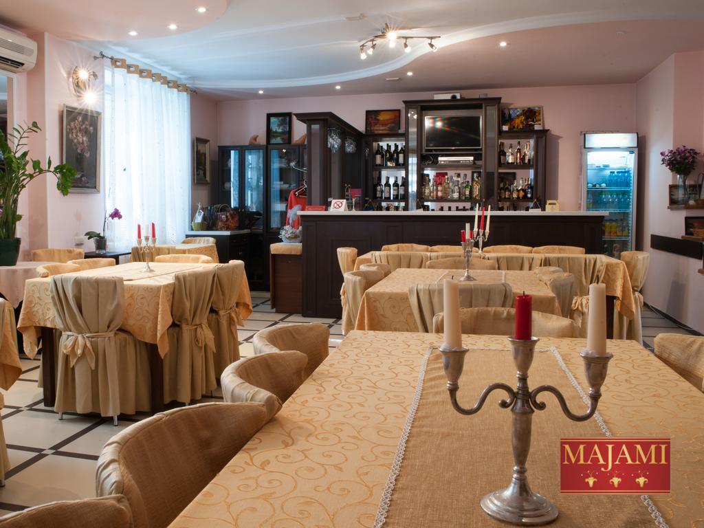 Majami Hotel Chişinău Eksteriør billede